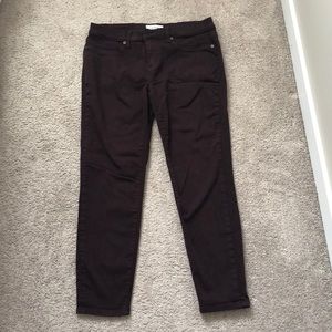 Wine color ankle pants
